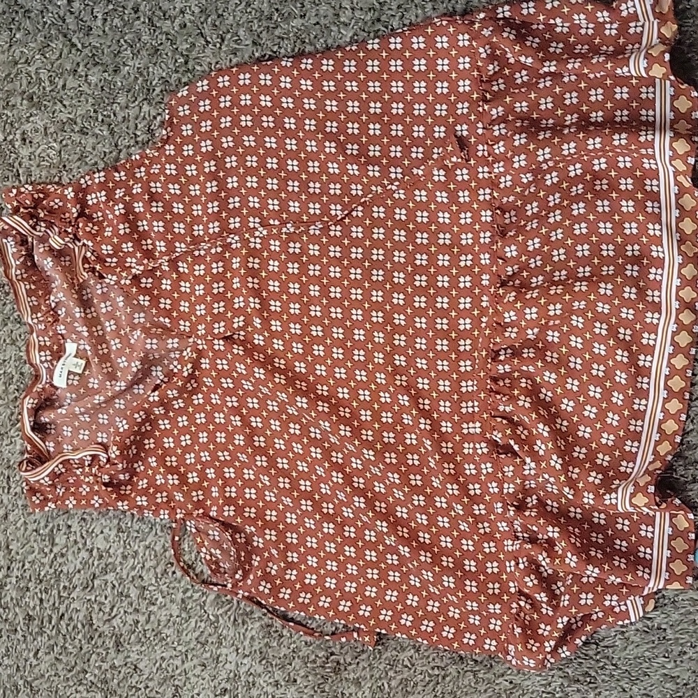 Flower/star blouse